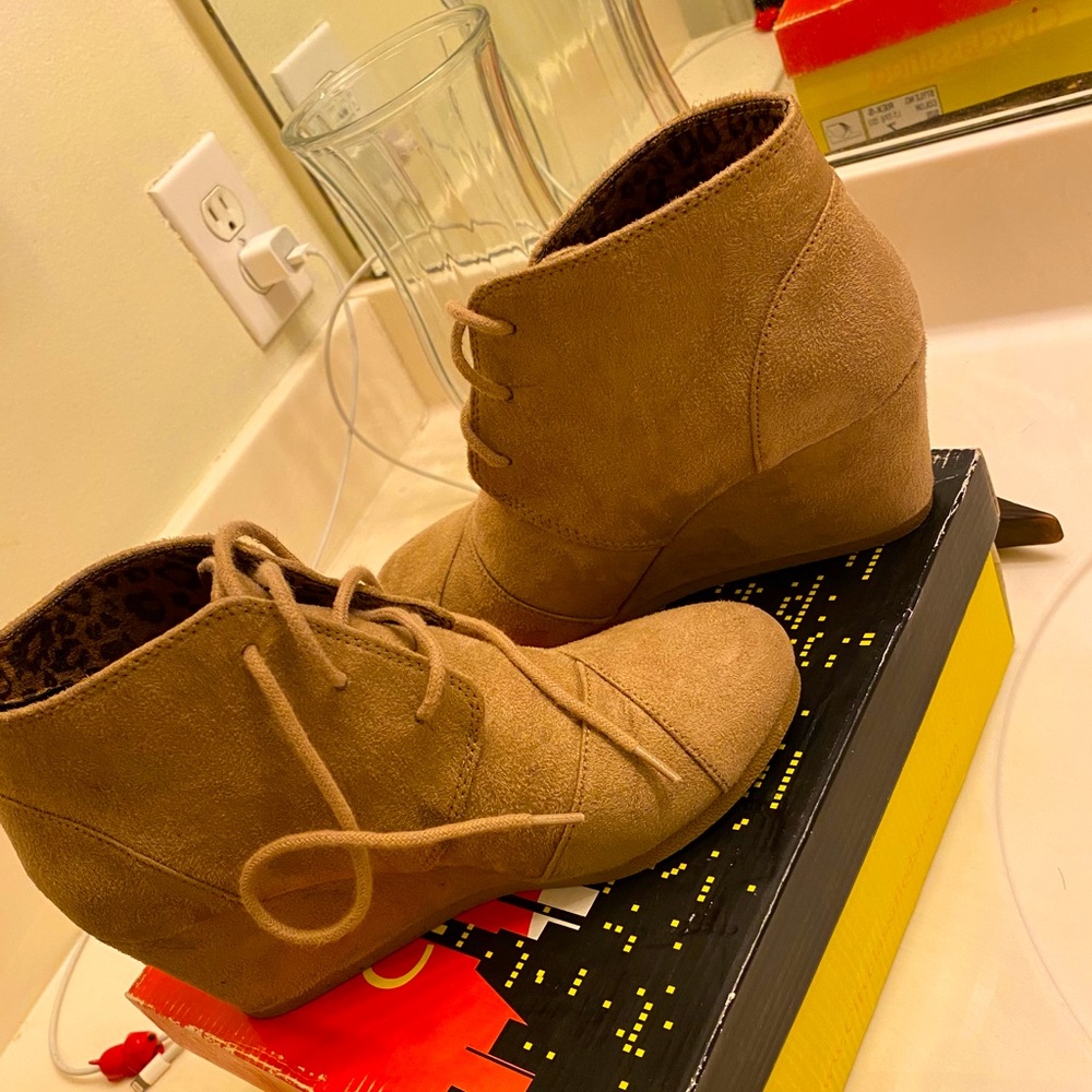 Shoes